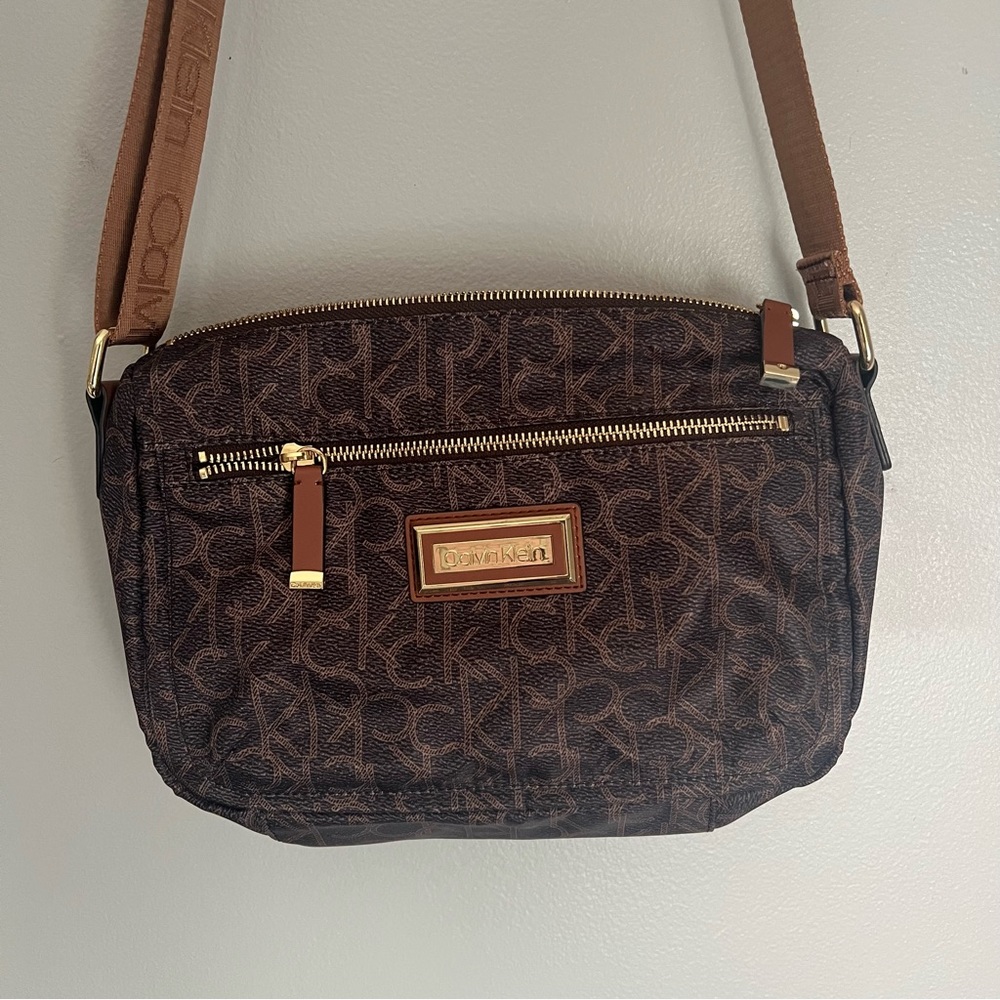 Calvin Klein Crossbody Bag